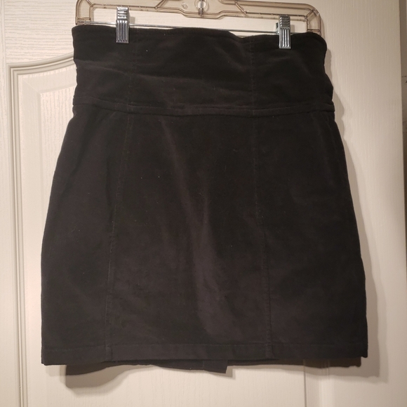 Anna grace corduroy button up skirt - Picture 4 of 7